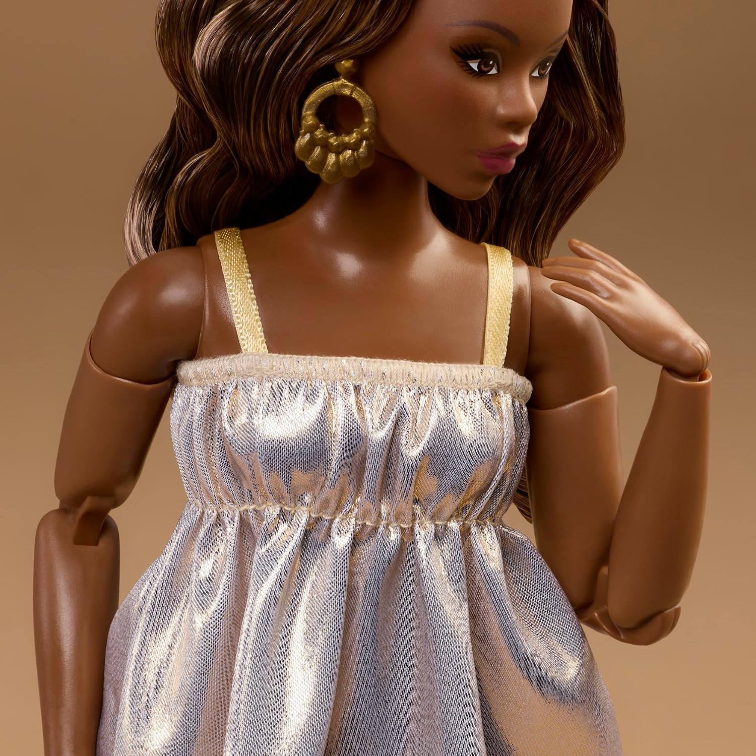 دمية باربي بيسيكس الأصلية من م - مراجعة Mattel Toy Barbie وسعره