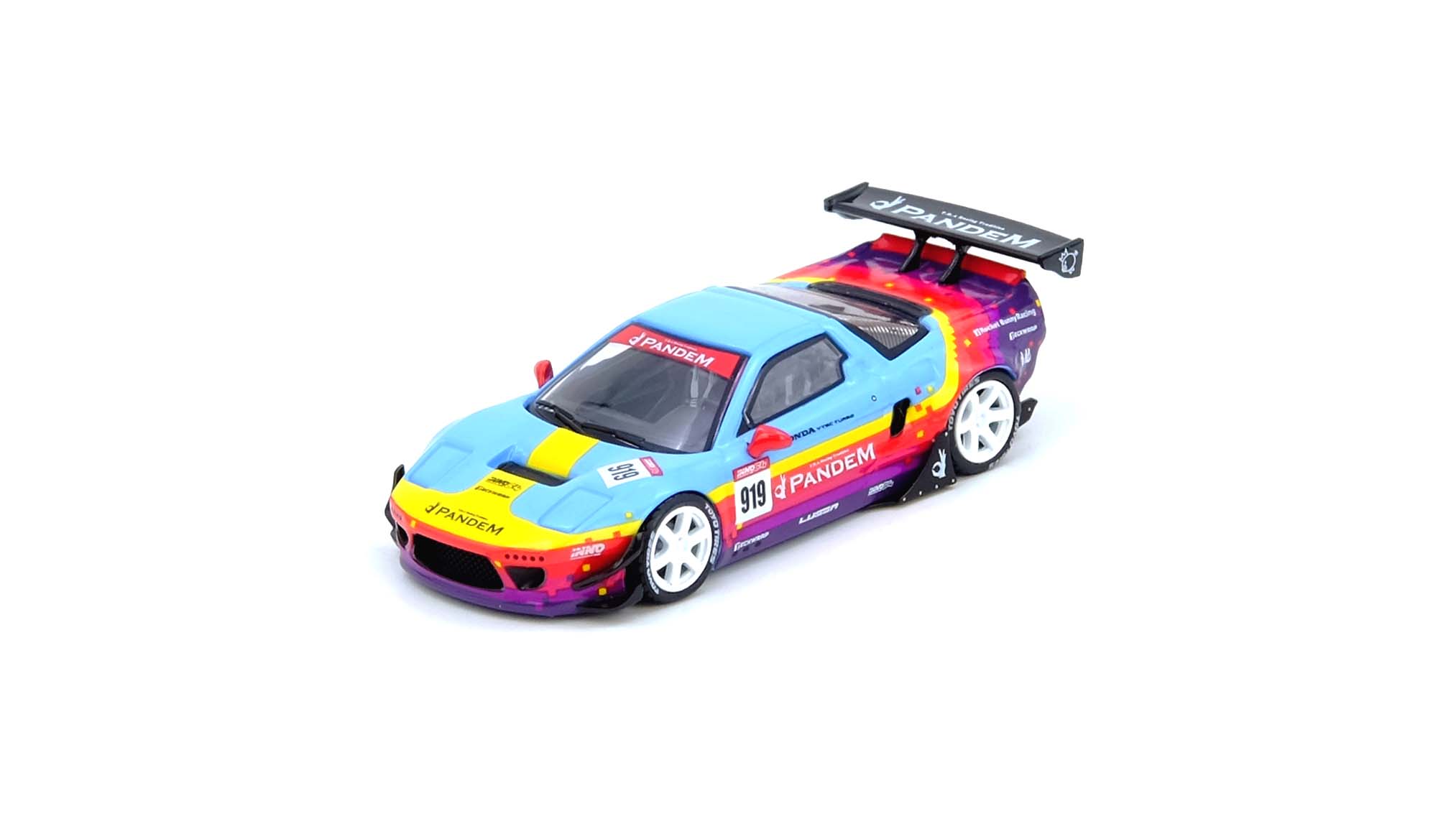 نموذج سيارة INNO64 بمقياس 1:64 - مراجعة Die Cast Car 1 64 وسعره